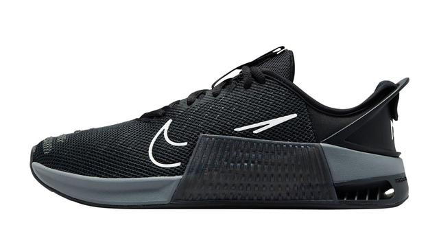 Nike Metcon 9 EasyOn - Men's Product Image