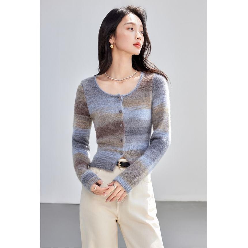 Long-Sleeve Scoop Neck Color Block Button Crop Knit Top Product Image