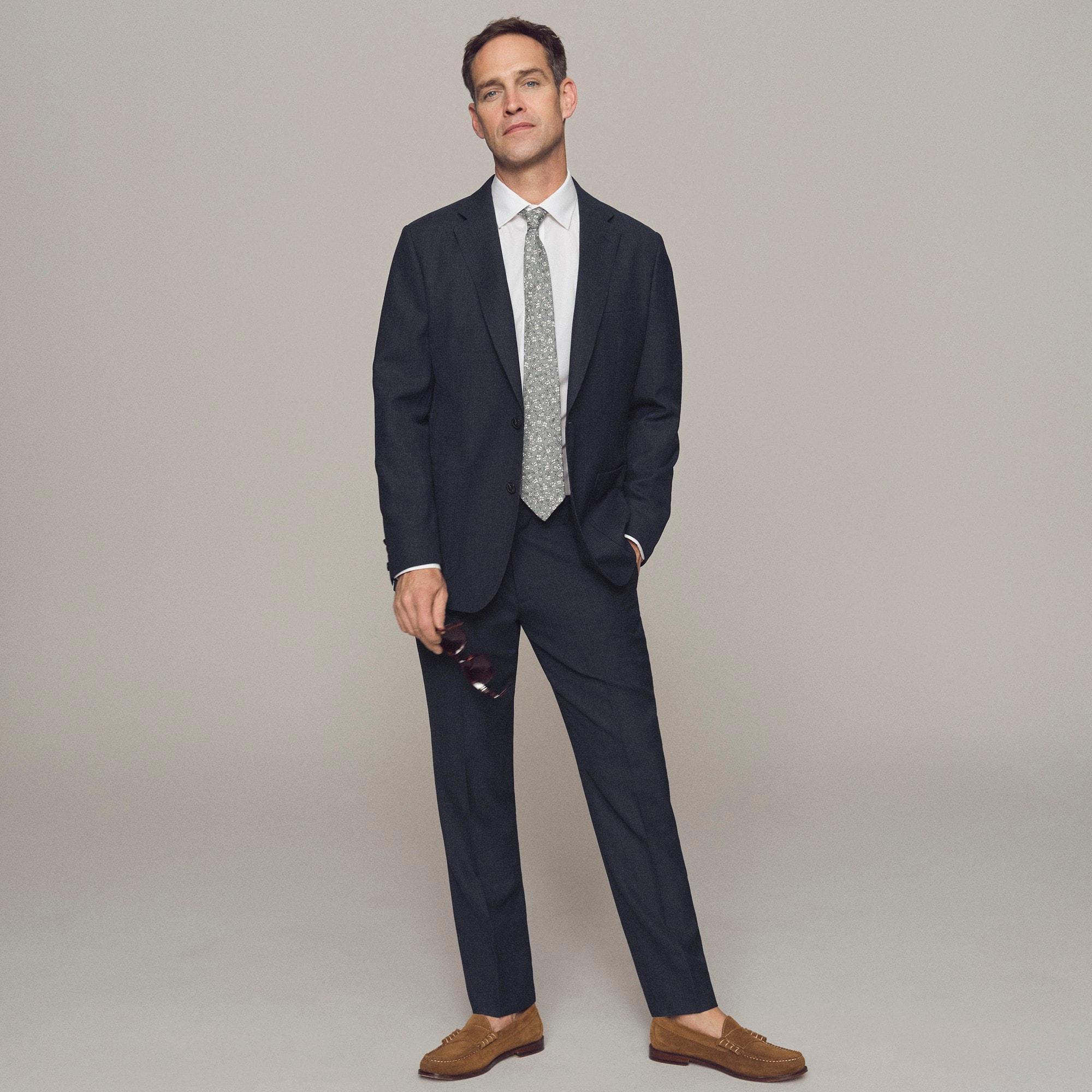 Ludlow Slim-fit suit jacket in English wool Product Image