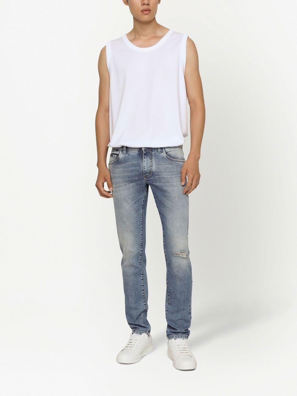 distressed skinny jeans Product Image