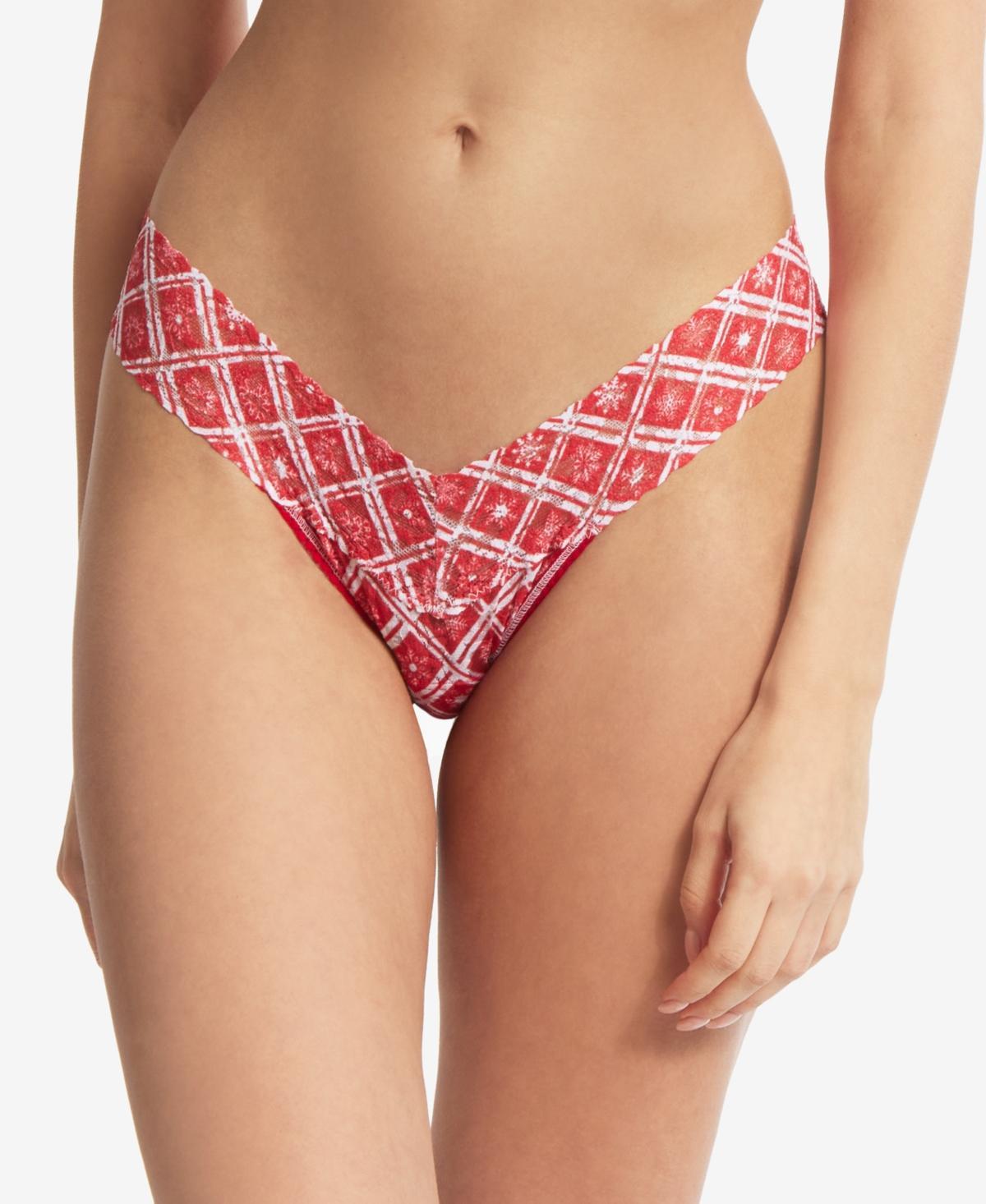 Printed Low-Rise Signature Lace Thong Product Image