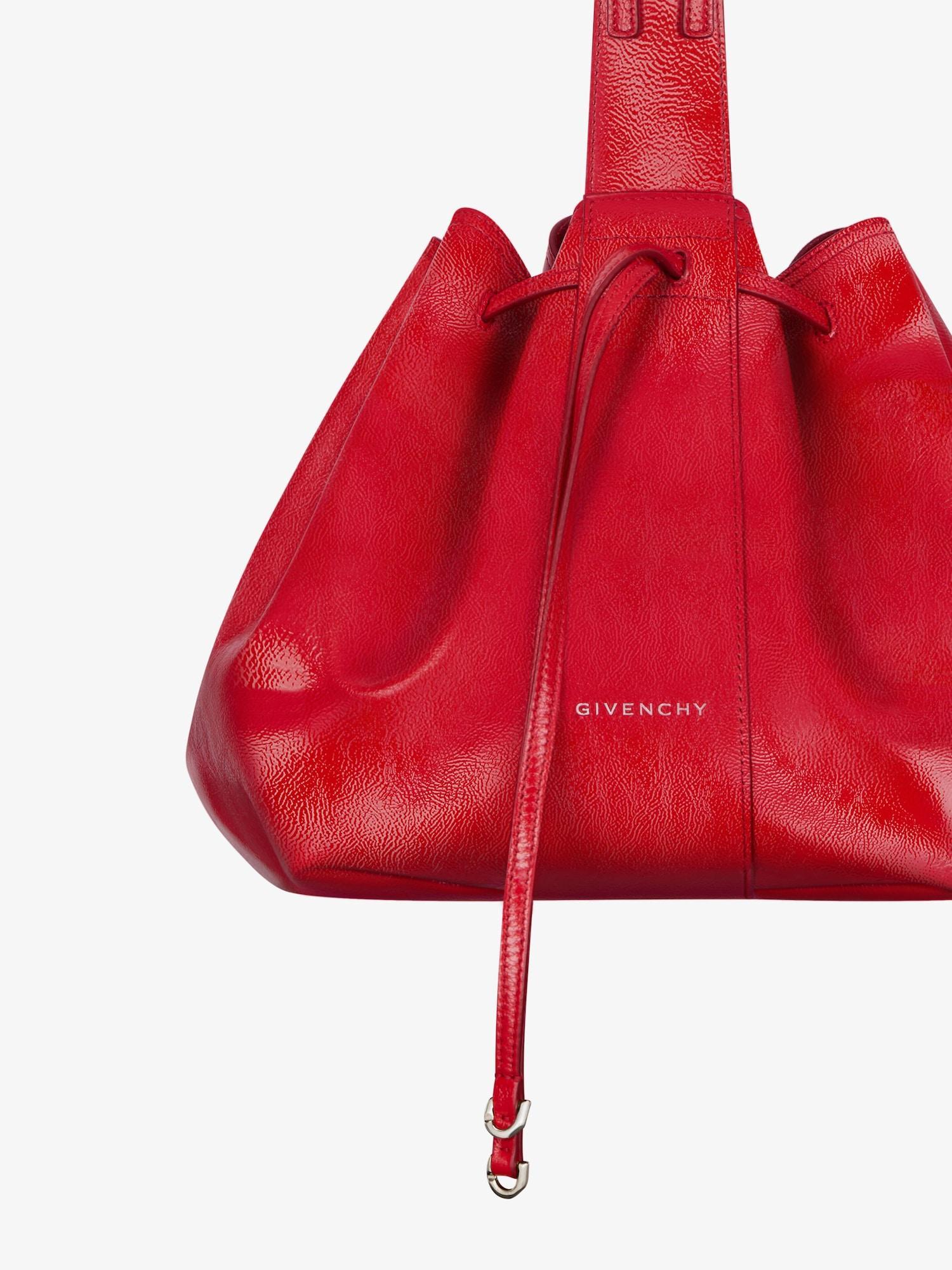 Medium Pumpkin bag in patent leather Product Image