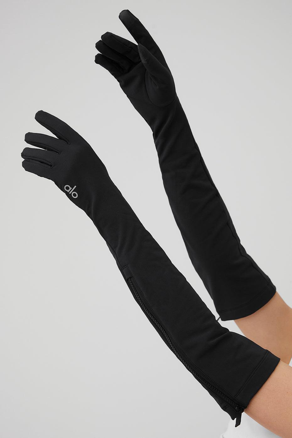 Sleek City Gloves | Alo Yoga Product Image