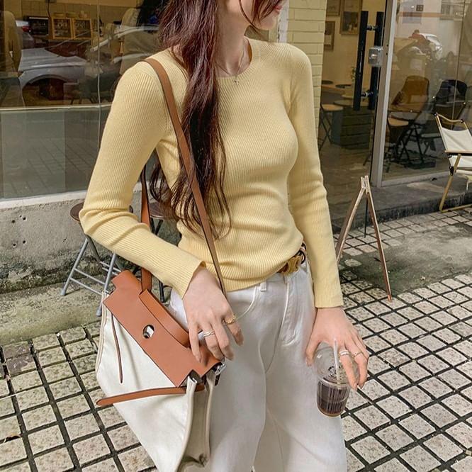 Long Sleeve Round Neck Plain Ribbed Knit Top Product Image