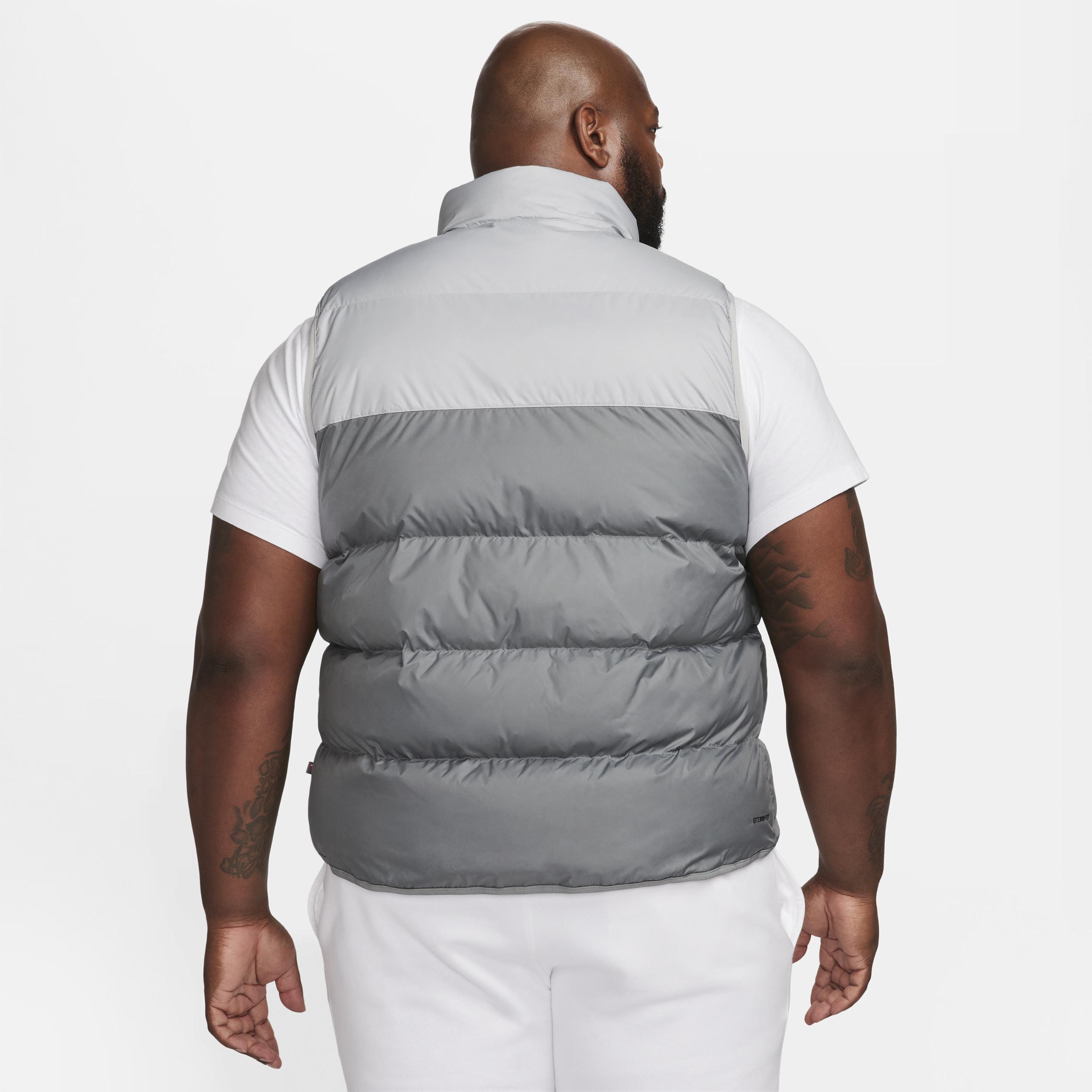 Nike Men's Storm-FIT Windrunner Insulated Vest Product Image