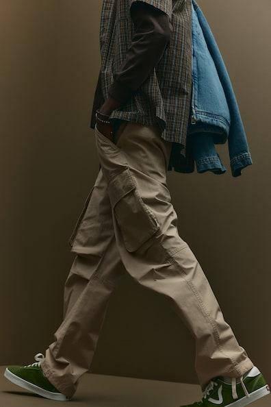 Relaxed Fit Cargo Pants Product Image