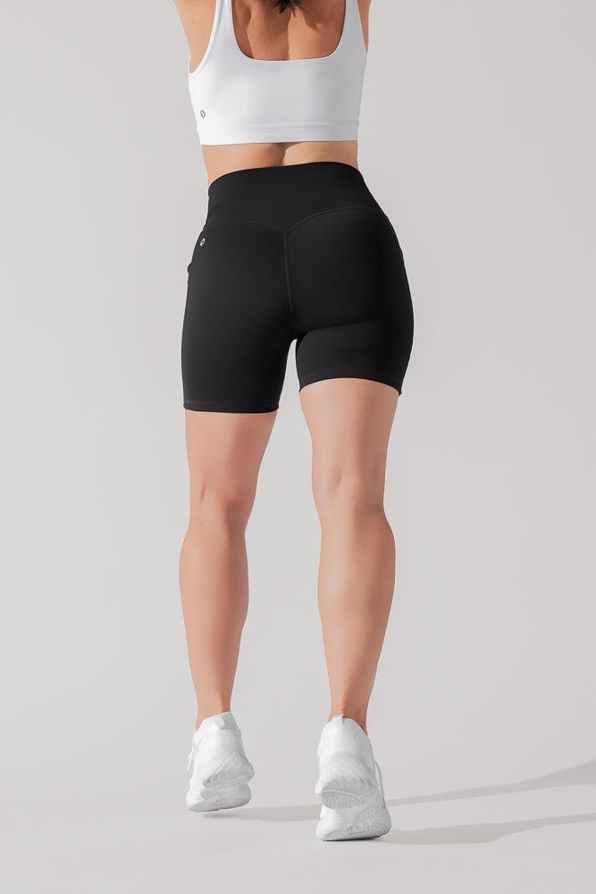 Supersculpt™ Midi Short with Pockets - Black Product Image