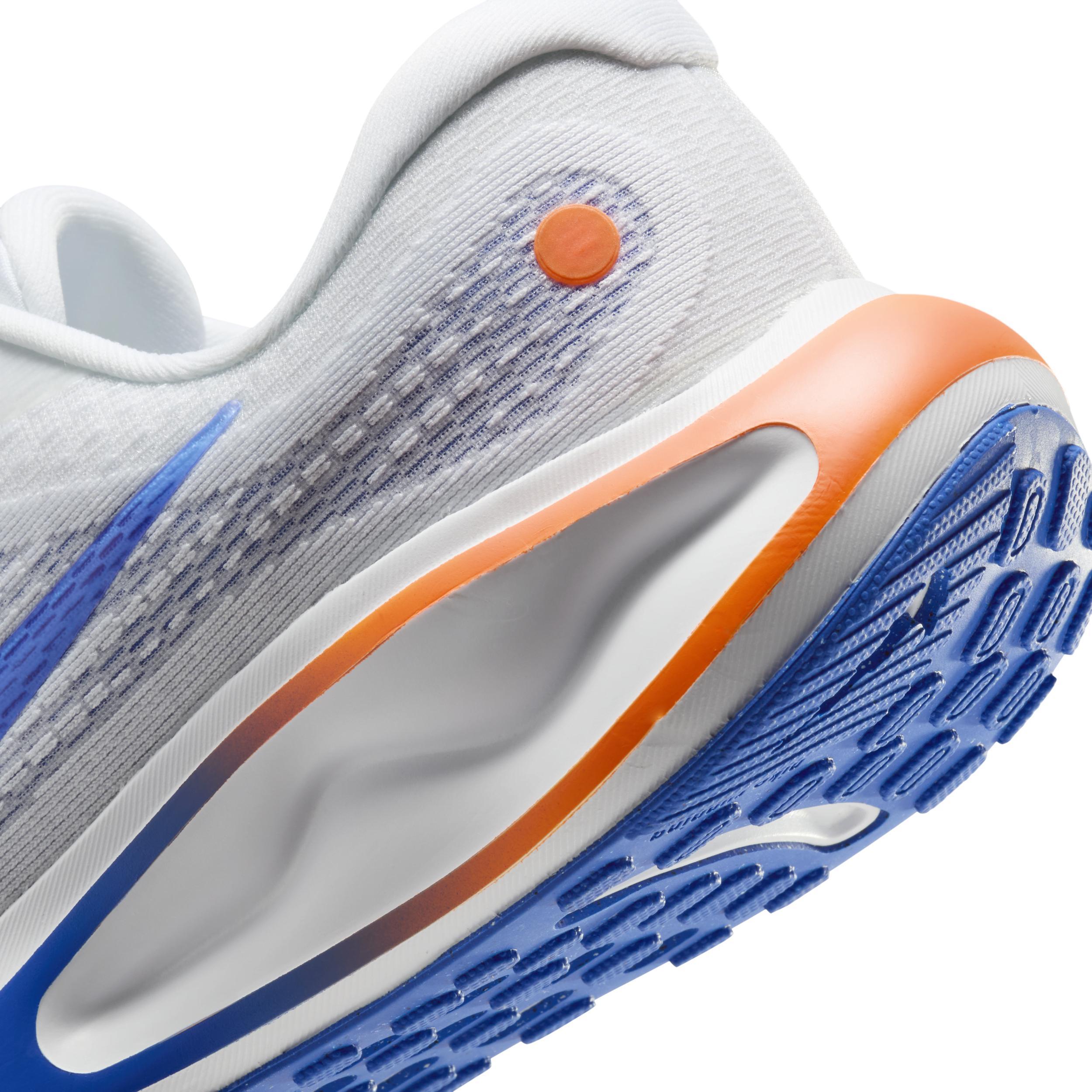 Nike Women's Journey Run Road Running Shoes Product Image