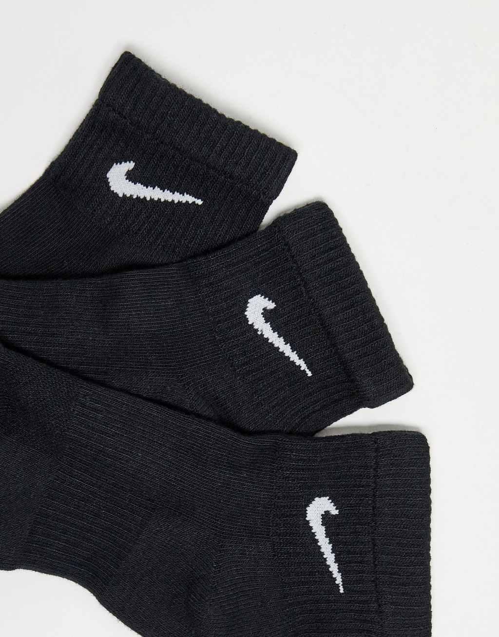 Mens Nike 3-pack Everyday Plus Cushion Ankle Training Socks Product Image