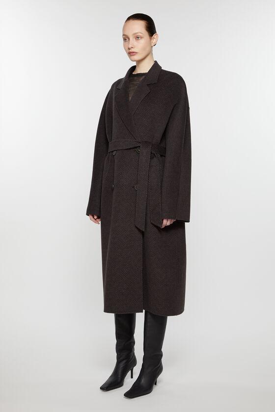 Double-breasted wool coat Product Image