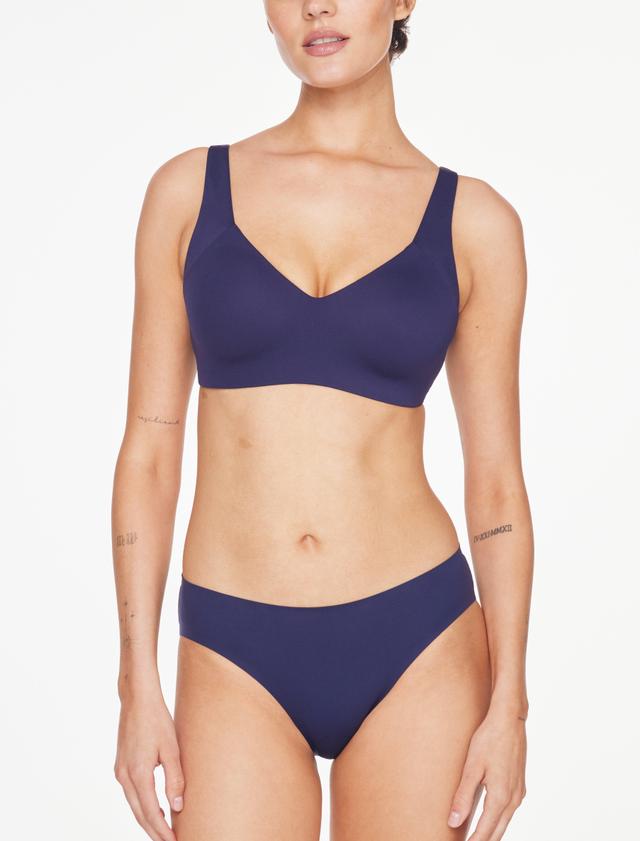 ComfortStretch Smoothing Wireless Bra Product Image