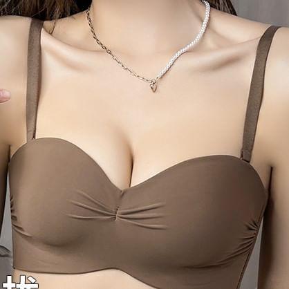 Plain Seamless Wireless Push Up Bra Product Image