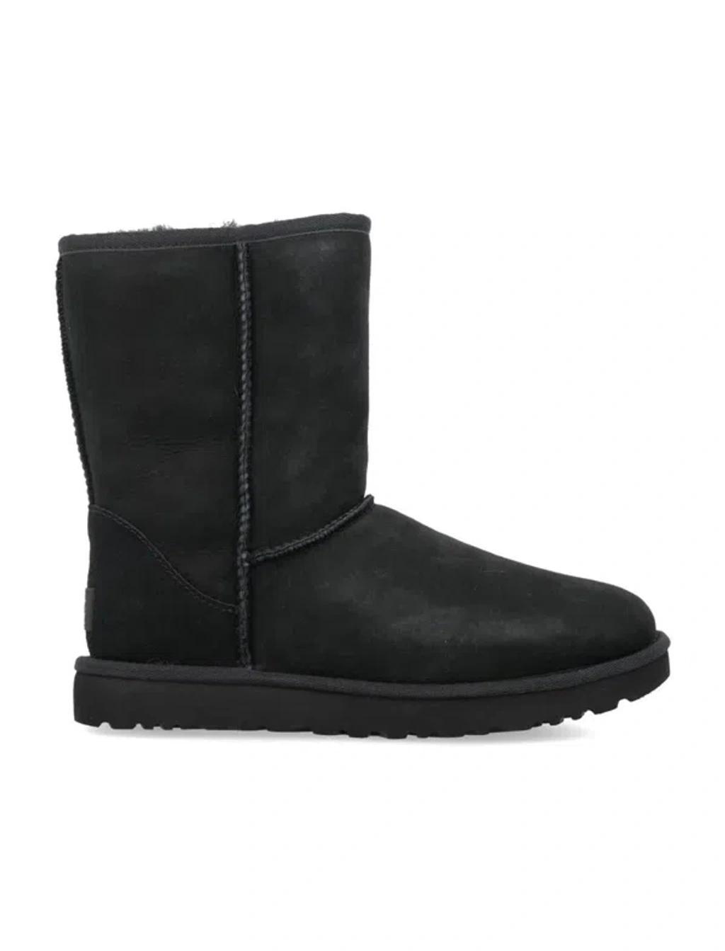 UGG Classic Short Ii In Black product image