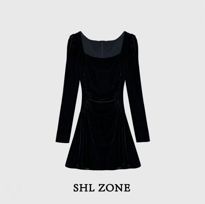 Long-Sleeve Square Neck Plain Velvet Mini A-Line Dress Product Image