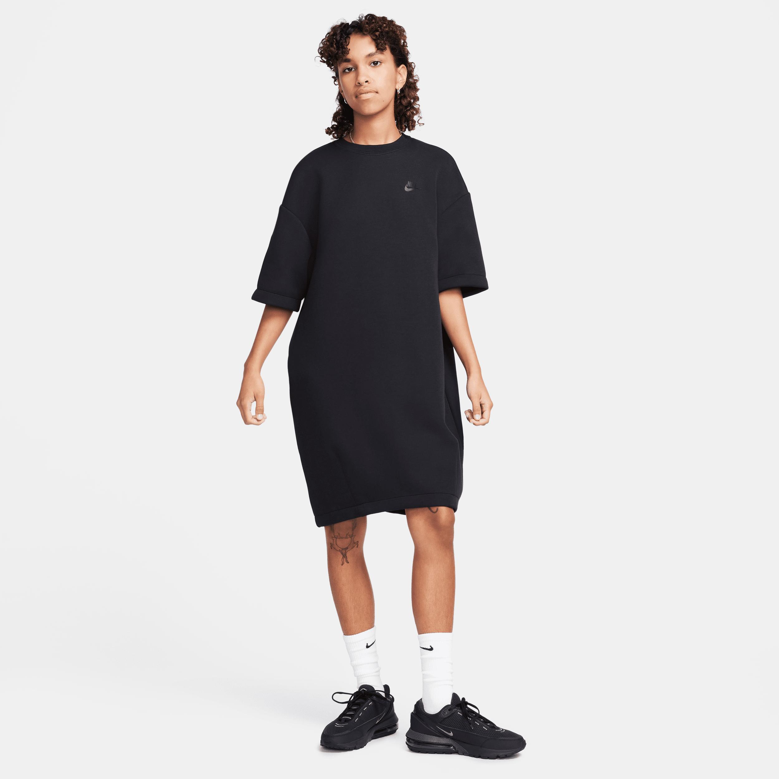 Nike Sportswear Tech Fleece Women's Oversized Dress Product Image