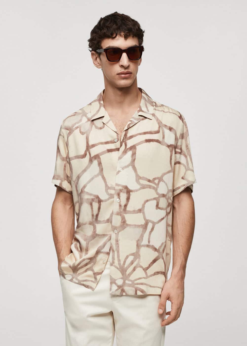 Mango Mens Printed Short-Sleeved Shirt Product Image