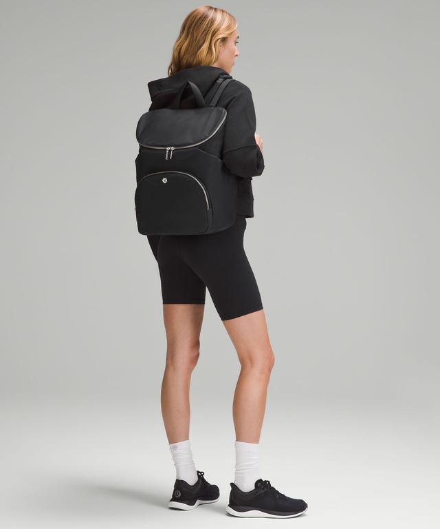 New Parent Backpack 17L Product Image