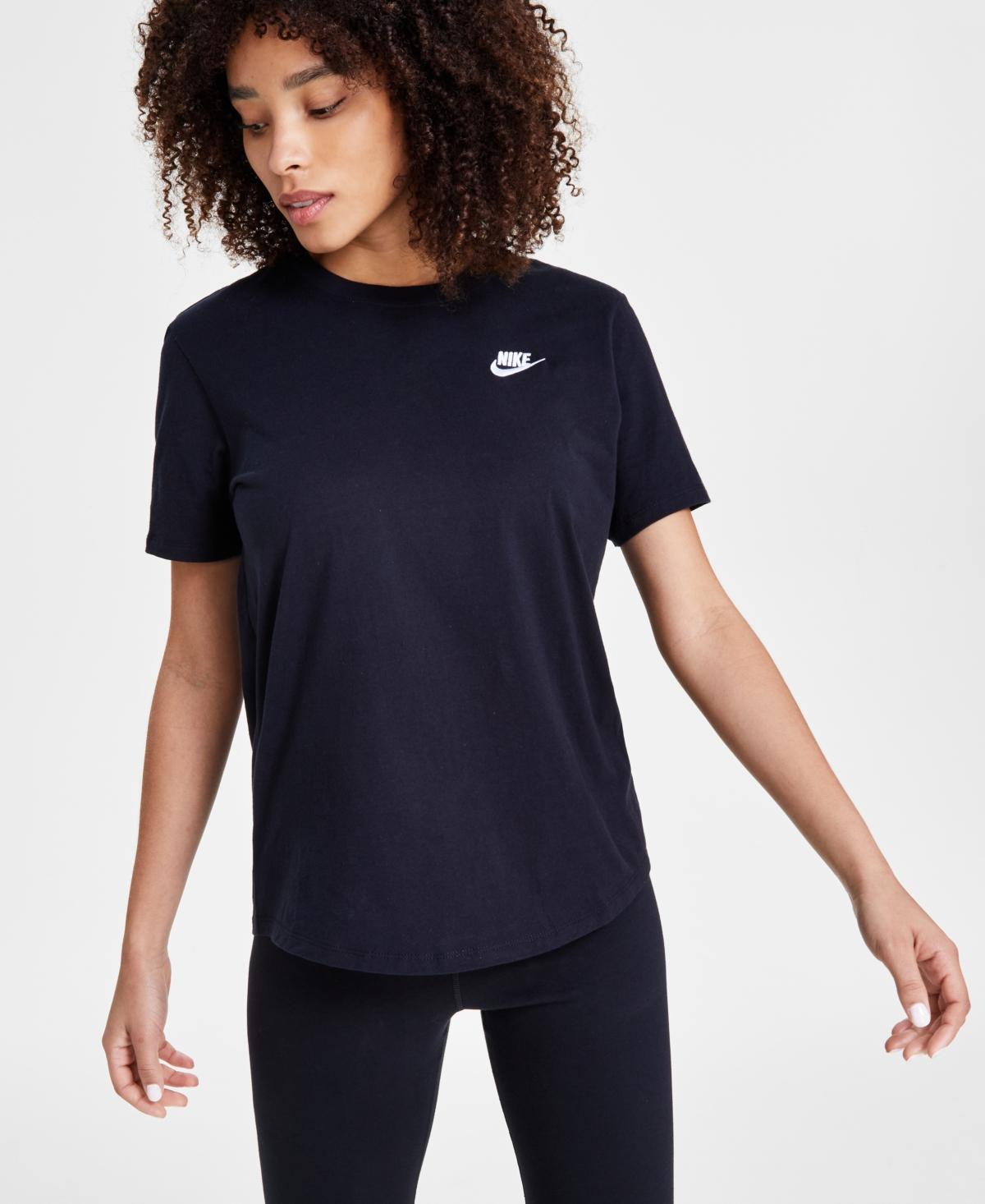 Women's Nike Sportswear Club Essentials T-Shirt Product Image