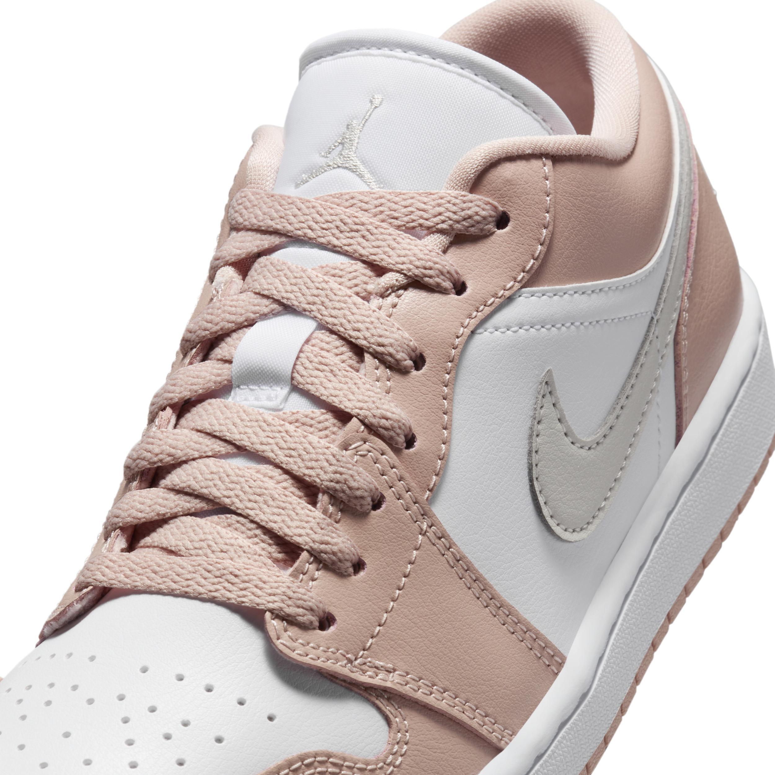 Women's Air Jordan 1 Low Shoes Product Image