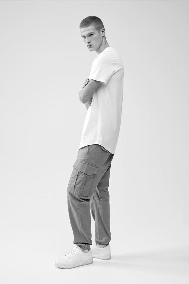 H & M - Long Fit T-shirt - White Product Image