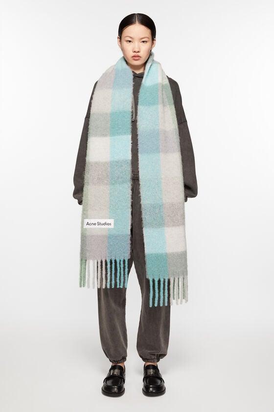 Mohair checked scarf Product Image