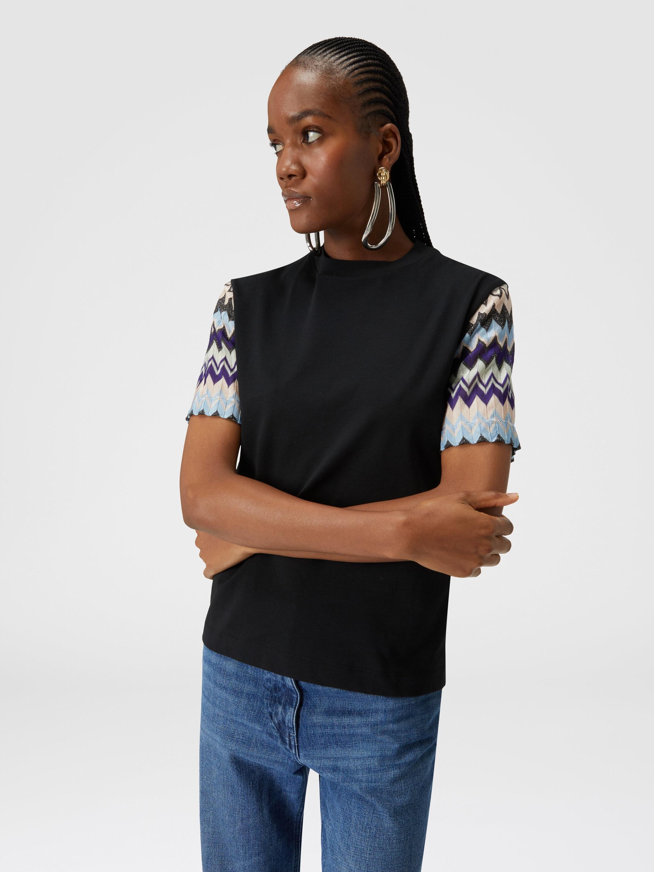 Cotton jersey T-shirt with zig zag knit sleeves Product Image