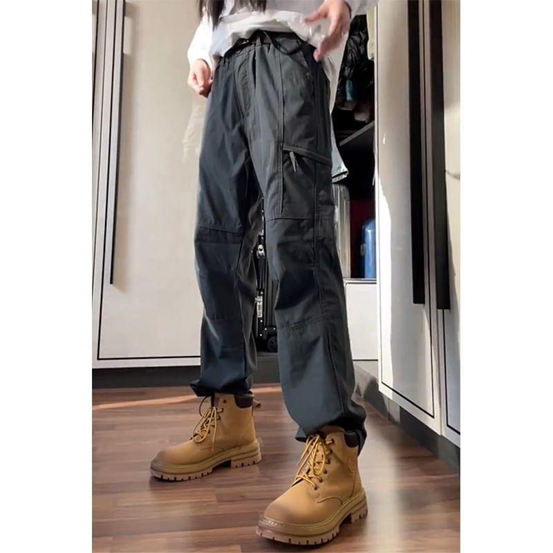 Mid Rise Plain Straight Leg Cargo Pants Product Image