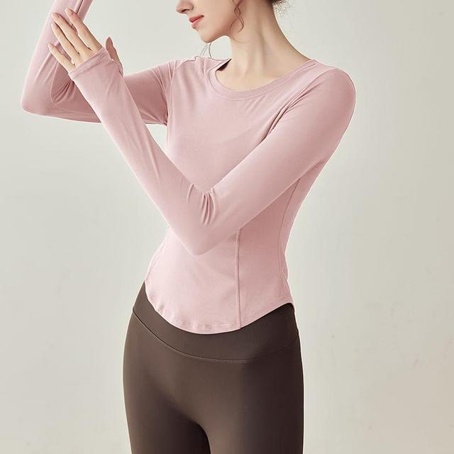 Long-Sleeve Plain Asymmetrical Sports T-Shirt Product Image