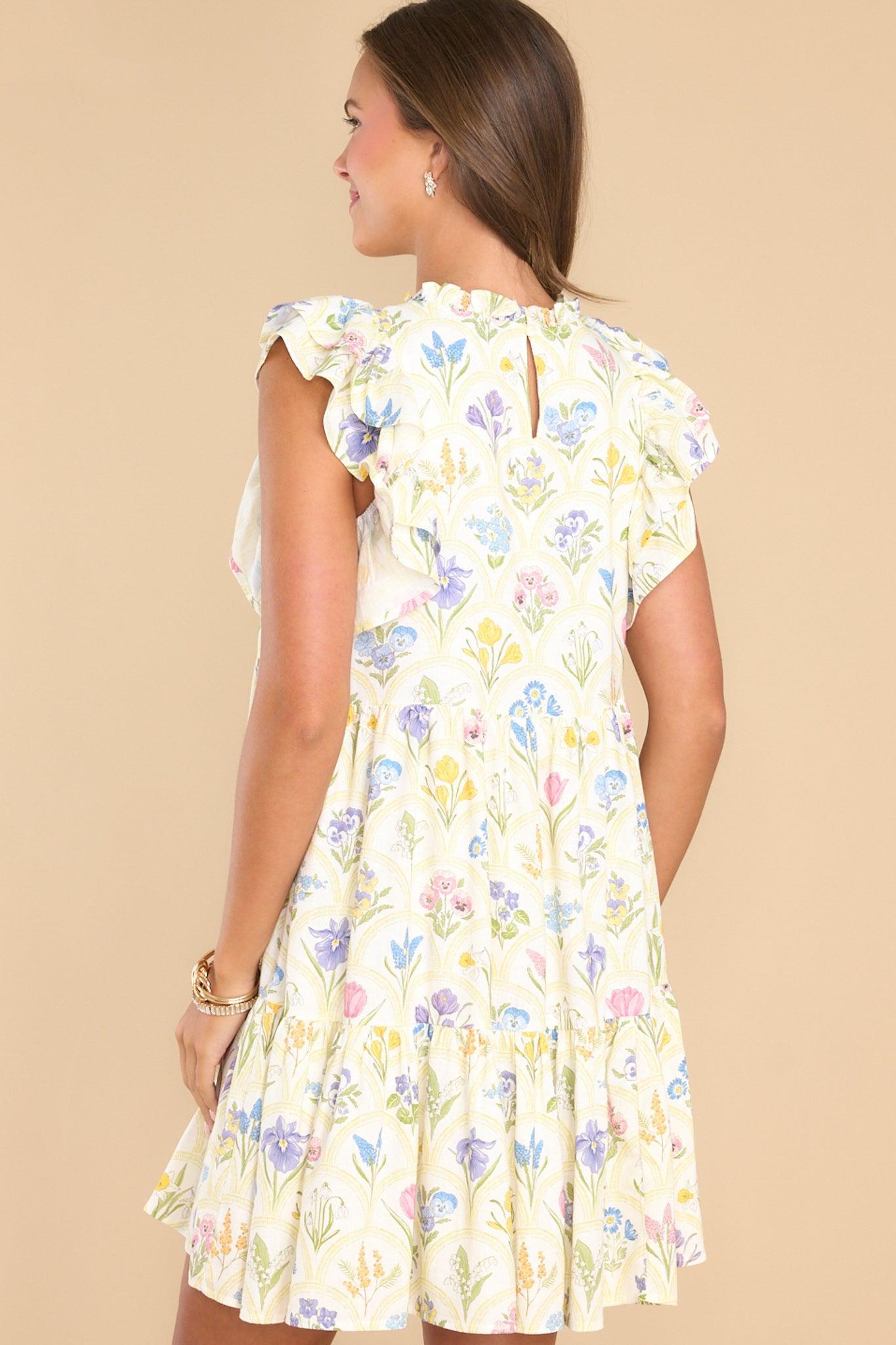 Aura Dramatic Poise Ivory Floral Print Dress Product Image