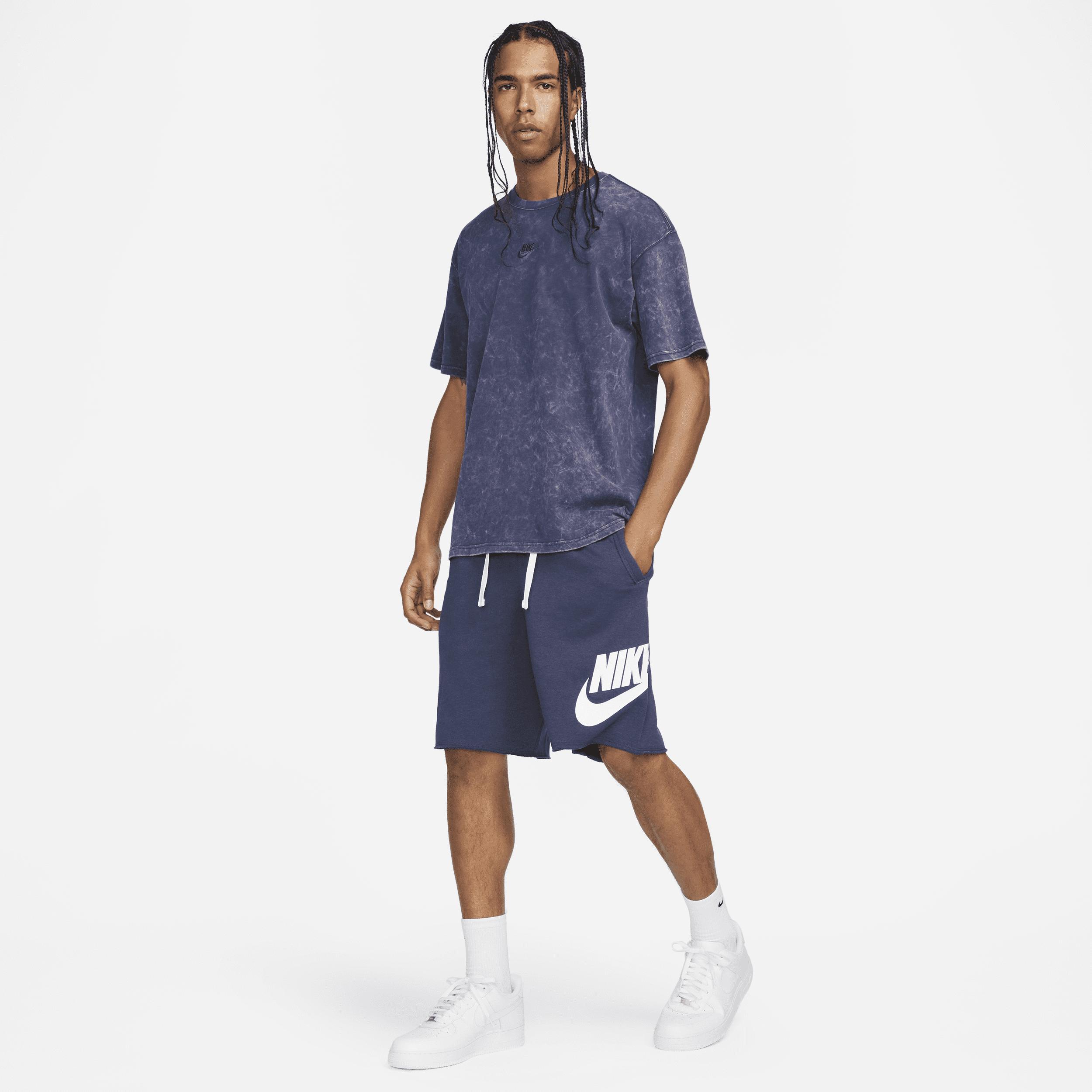 Nike Men's Club Alumni French Terry Shorts Product Image