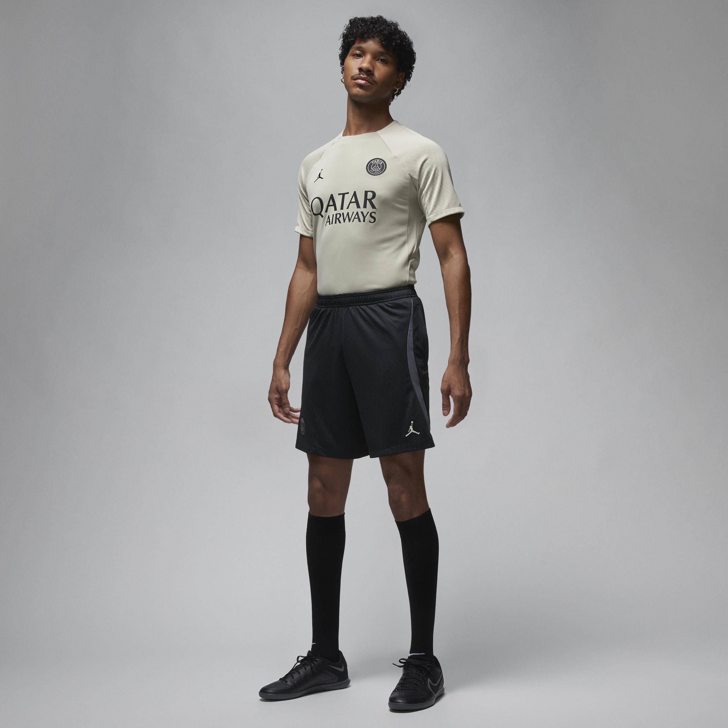 Paris Saint-Germain Strike Third Men's Jordan Dri-FIT Soccer Knit Shorts Product Image