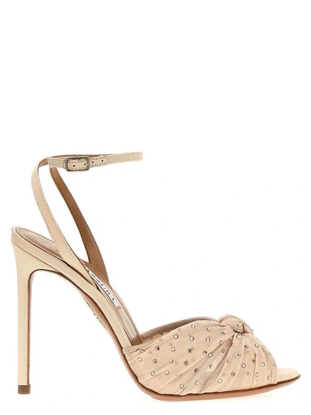 Slow Kisses Pumps In Beige Product Image