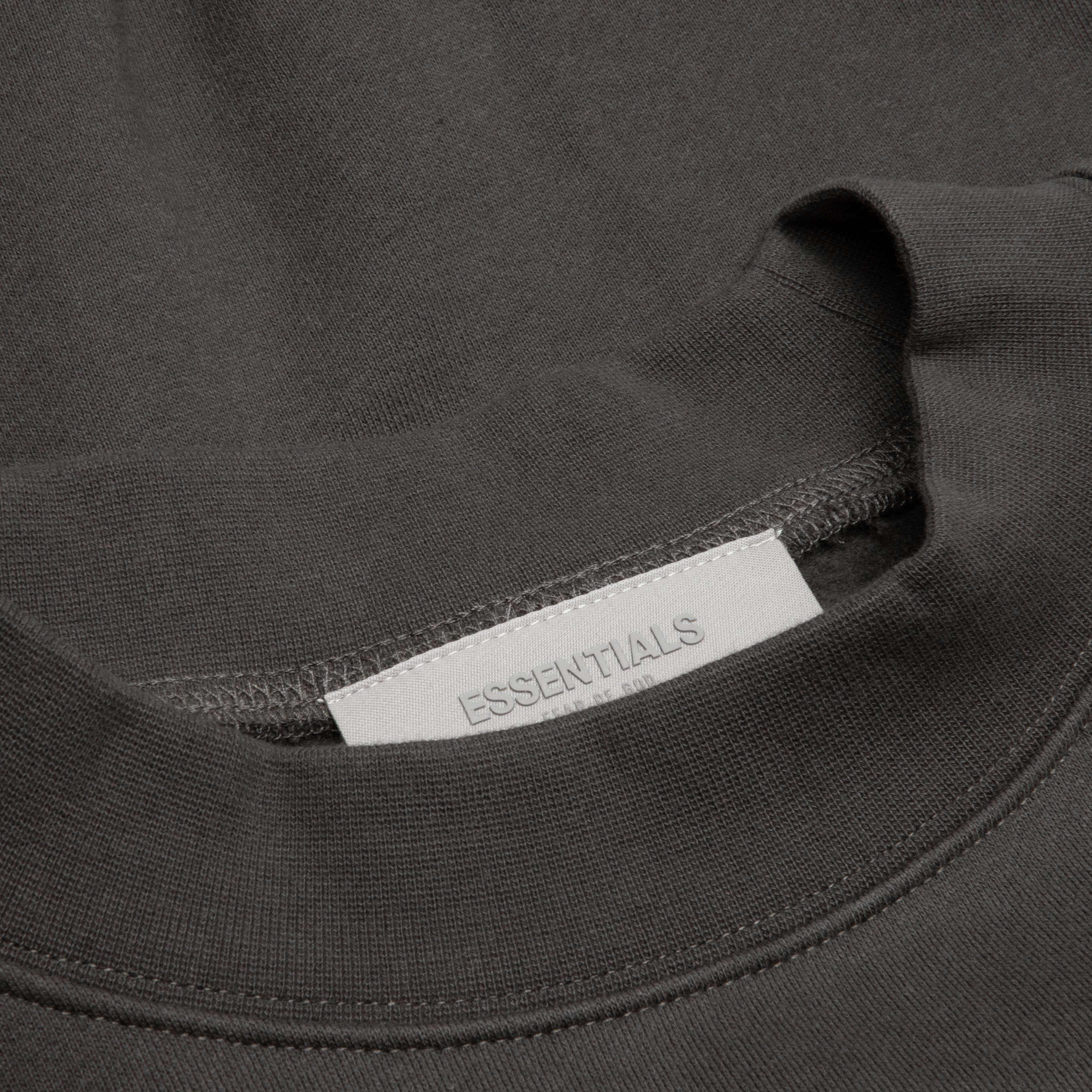 Crewneck - Off Black Male Product Image