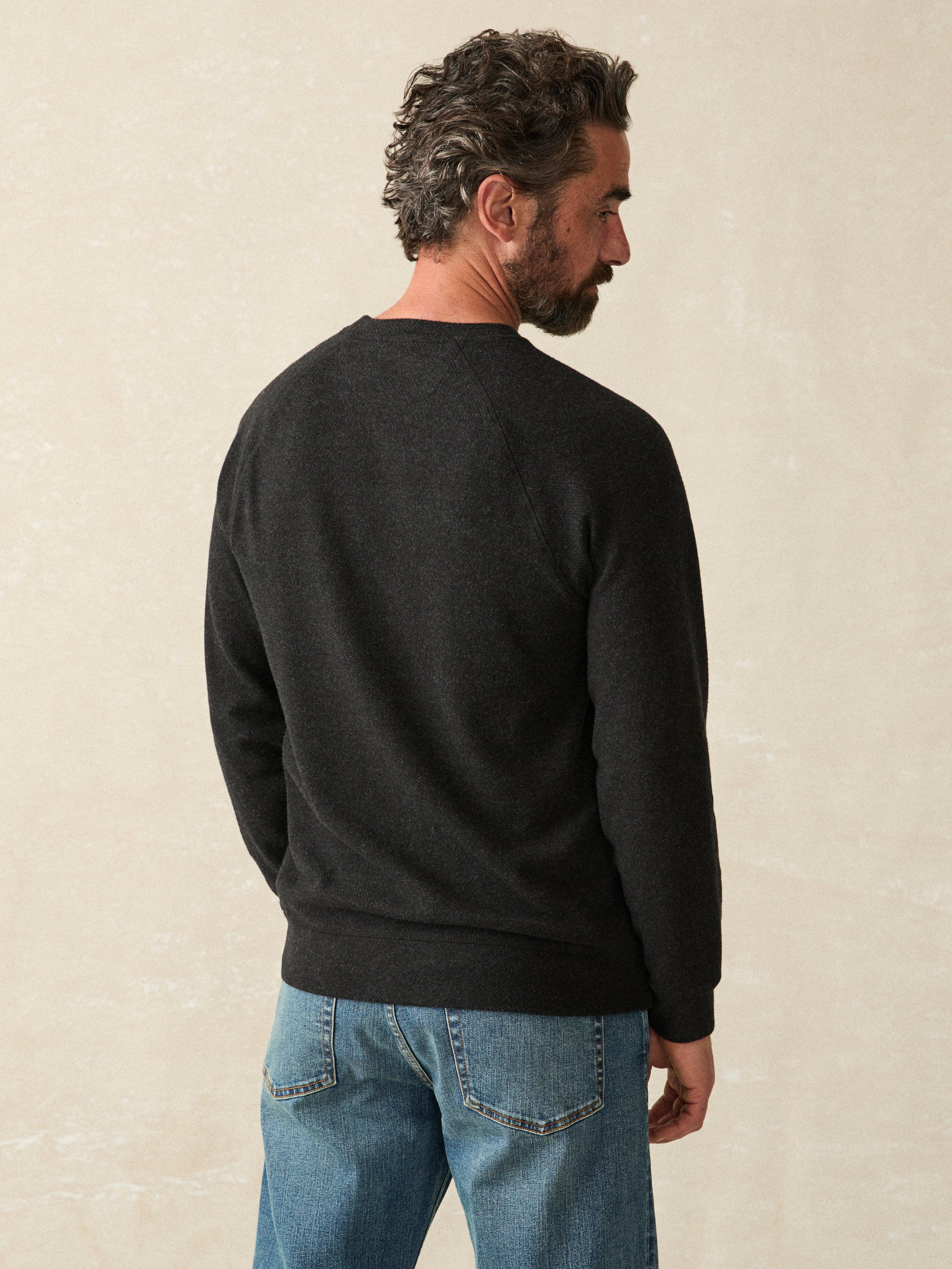 Legend™ Sweater Crew - Heathered Black Twill Male Product Image