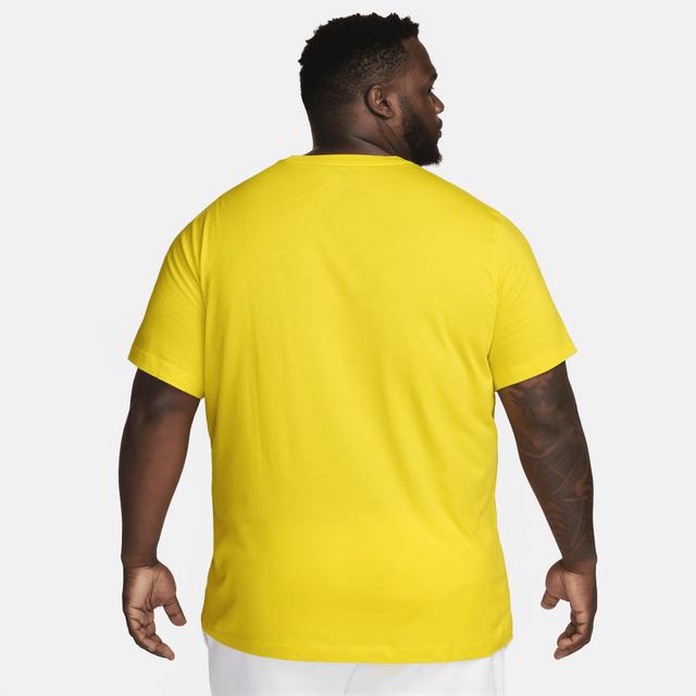 Men's Nike Sportswear Club T-Shirt Product Image