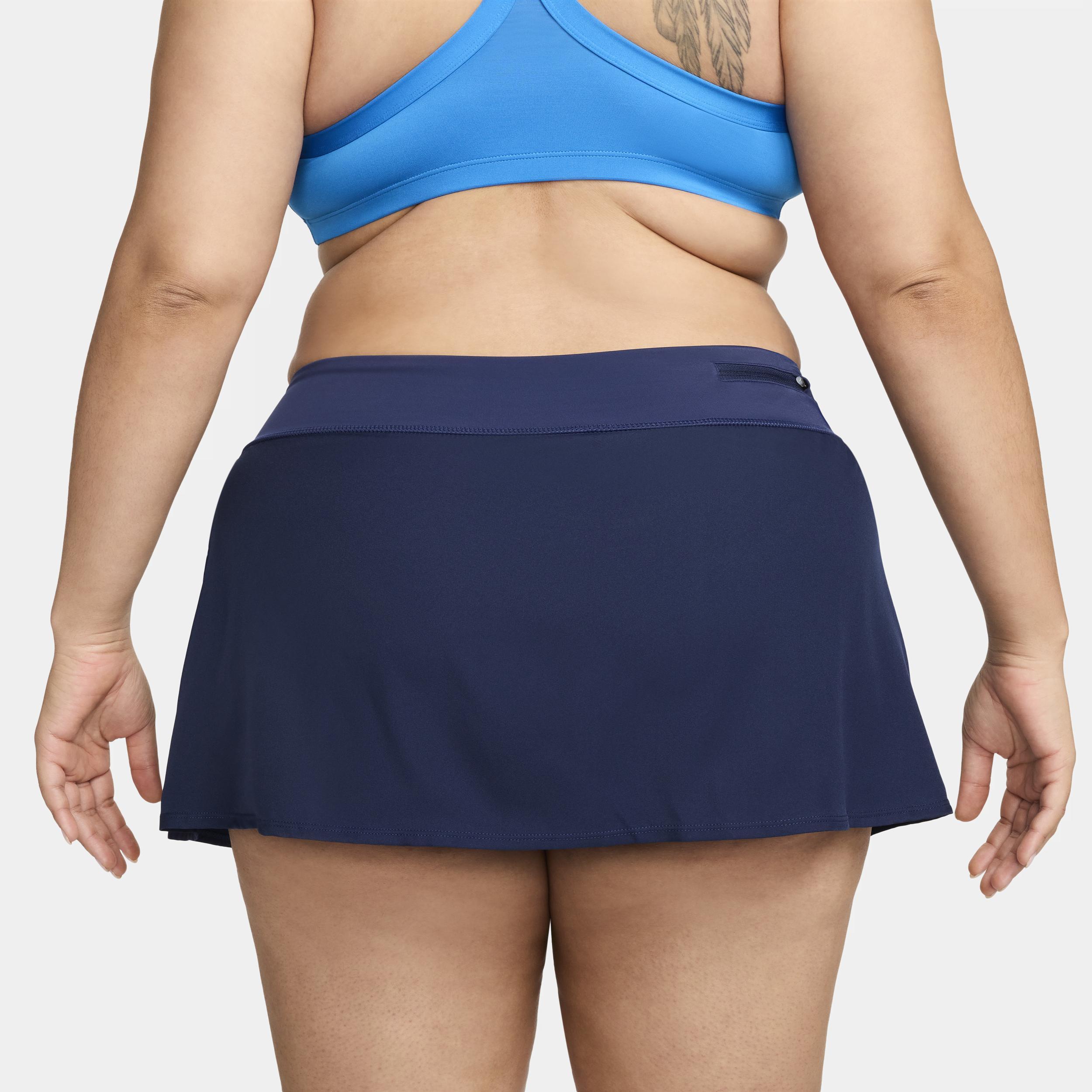 Nike Women's Solid Element Board Skirt (Plus Size) Product Image