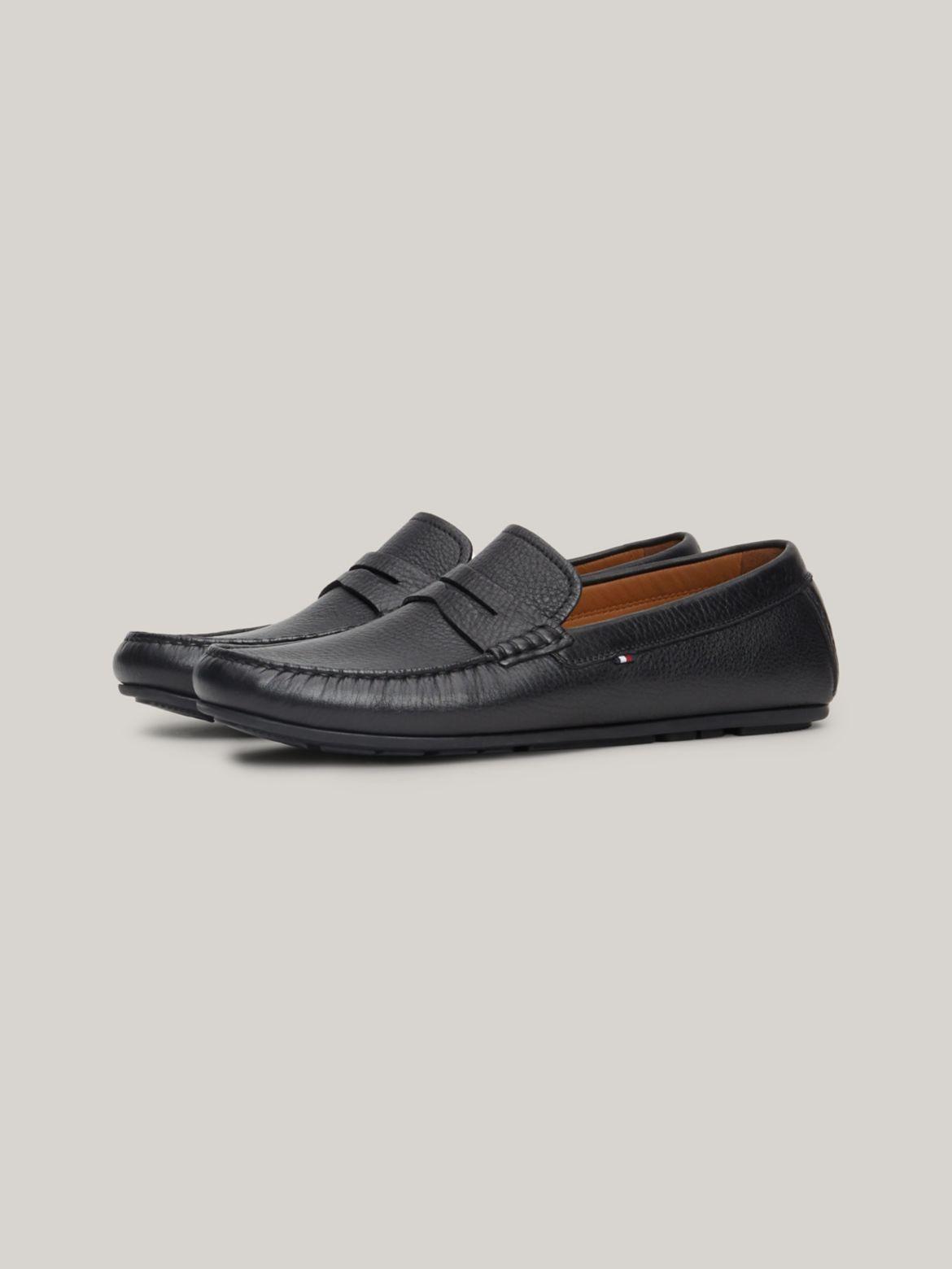 Tommy Hilfiger Men's Leather Driving Loafer Product Image