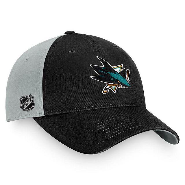 Mens Fanatics Branded Black/Gray San Jose Sharks 2022 Global Series Snapback Hat Product Image