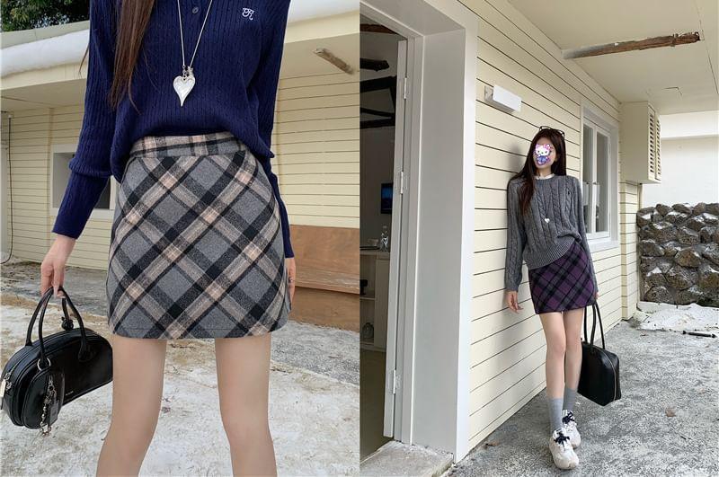 High Rise Plaid Mini Pencil Skirt Product Image