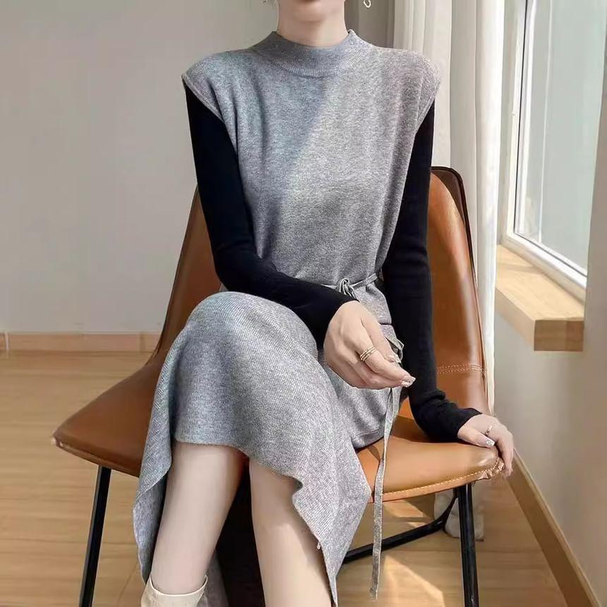 Cap-Sleeve Mock Neck Sashed Ribbed Midi Knit Dress Product Image