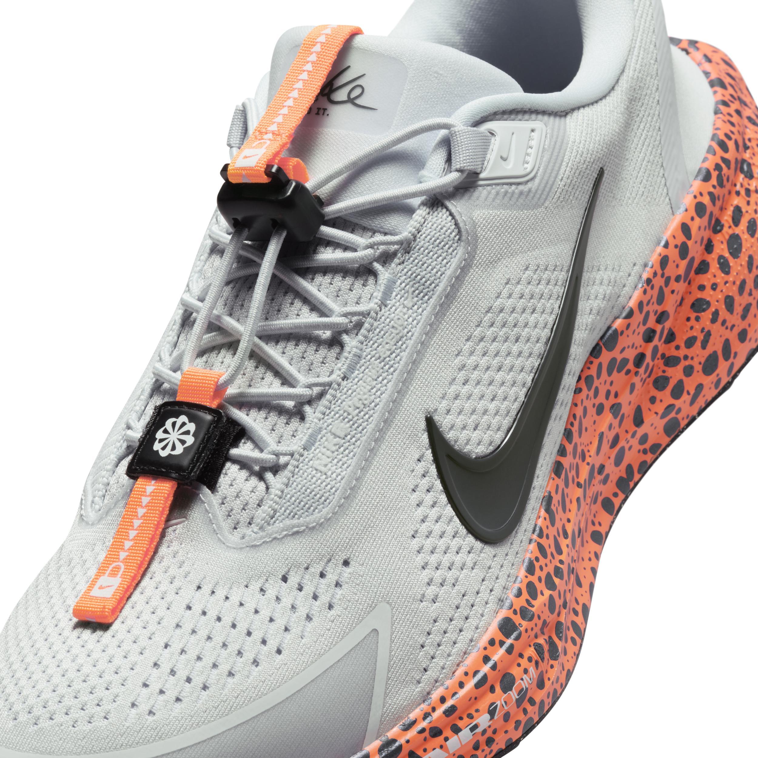 Nike Men's Pegasus EasyOn Electric Road Running Shoes Product Image