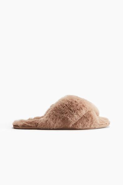 Fluffy Slippers Product Image