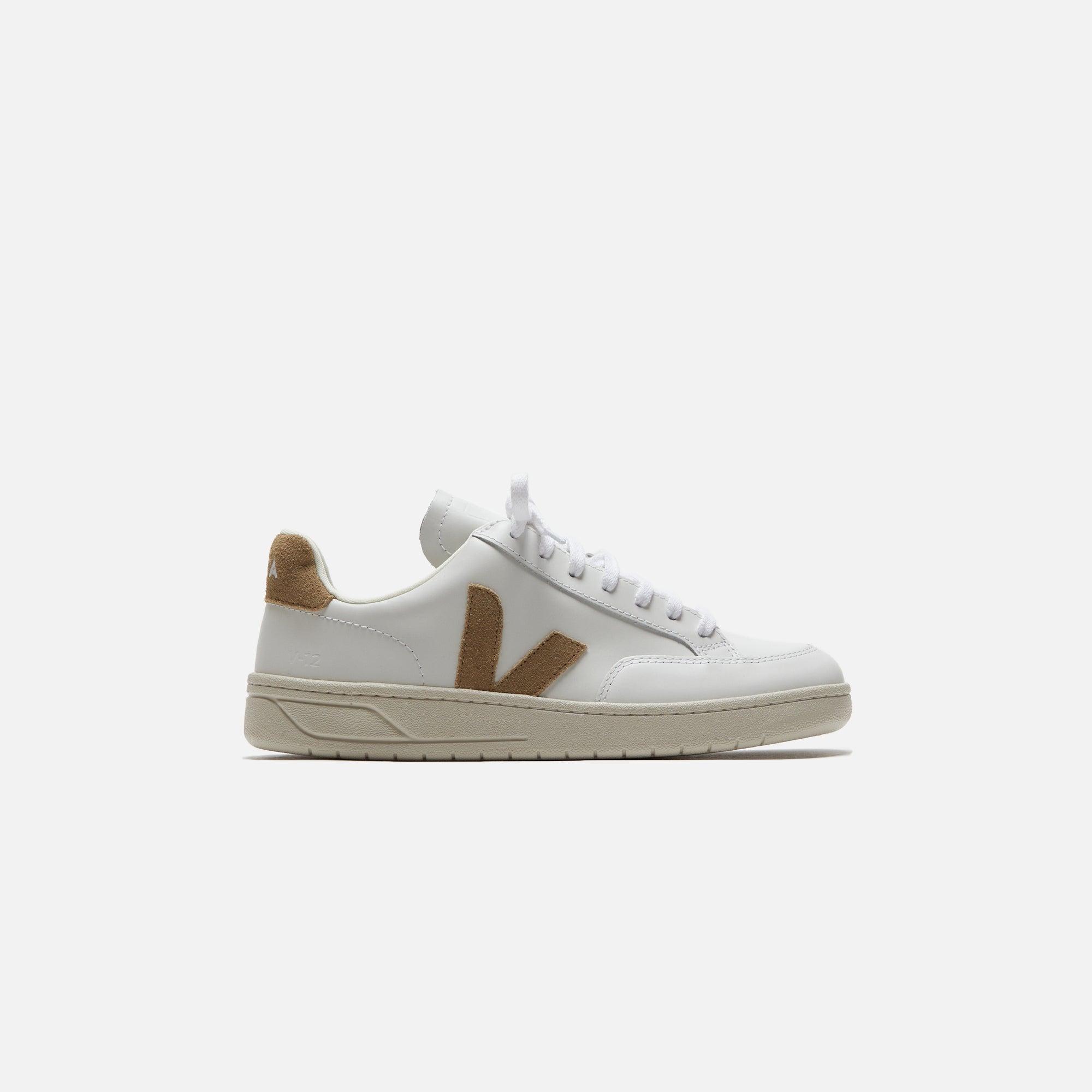 Veja V-12 Leather - Extra White / Dune Male Product Image