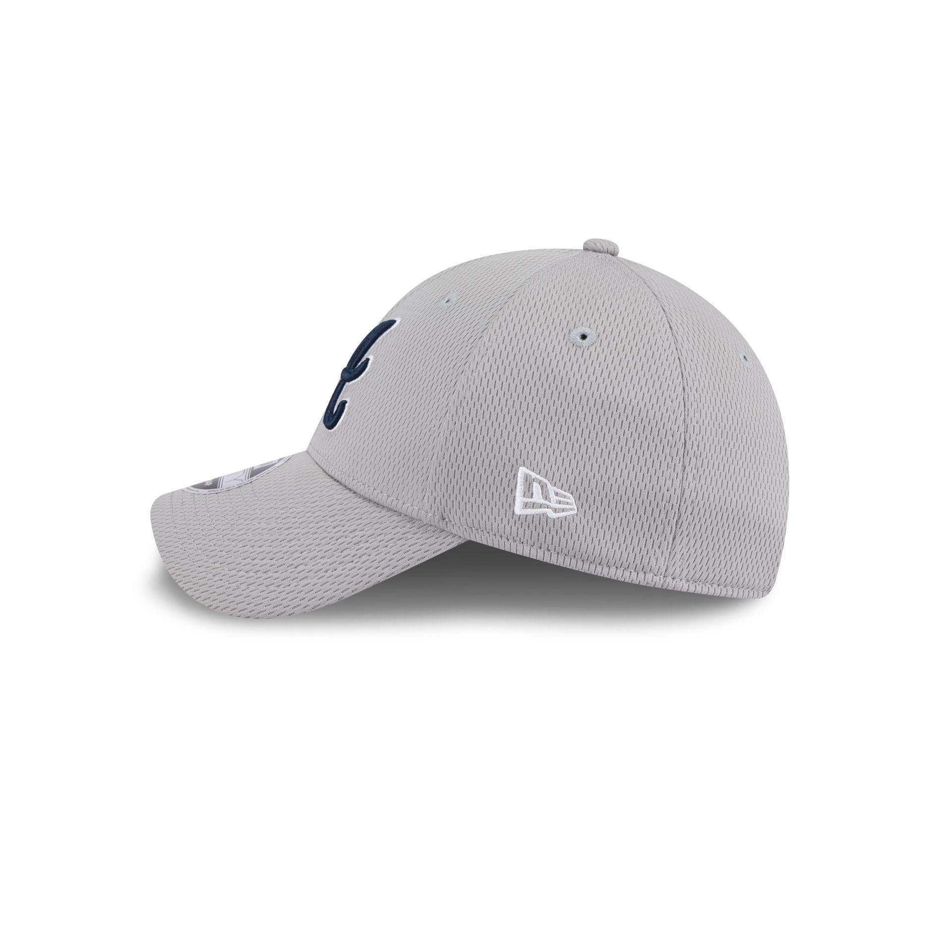 Atlanta Braves Gray 9FORTY Stretch-Snap Hat Male Product Image