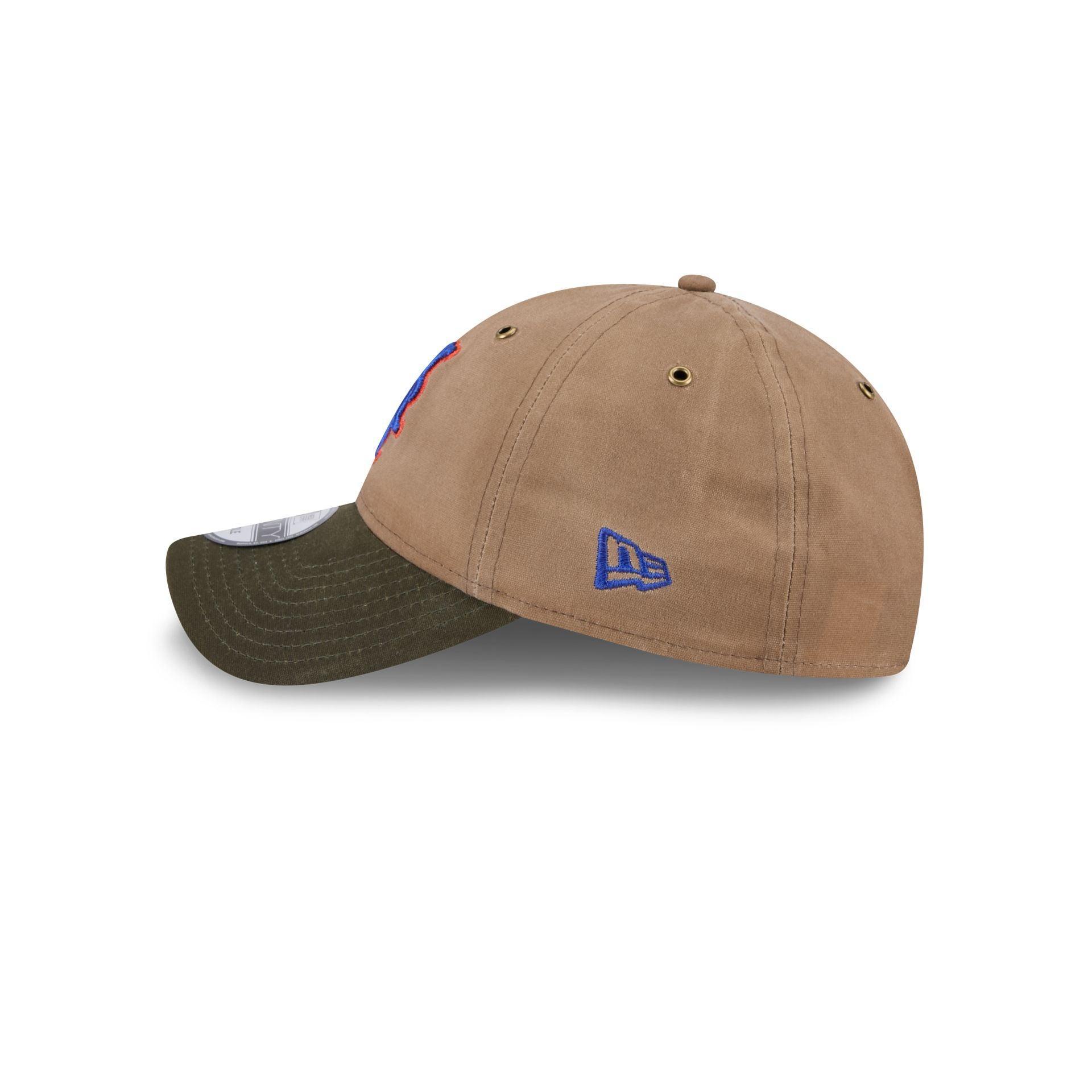 Toronto Blue Jays Wax Canvas 9TWENTY Adjustable Hat Male Product Image