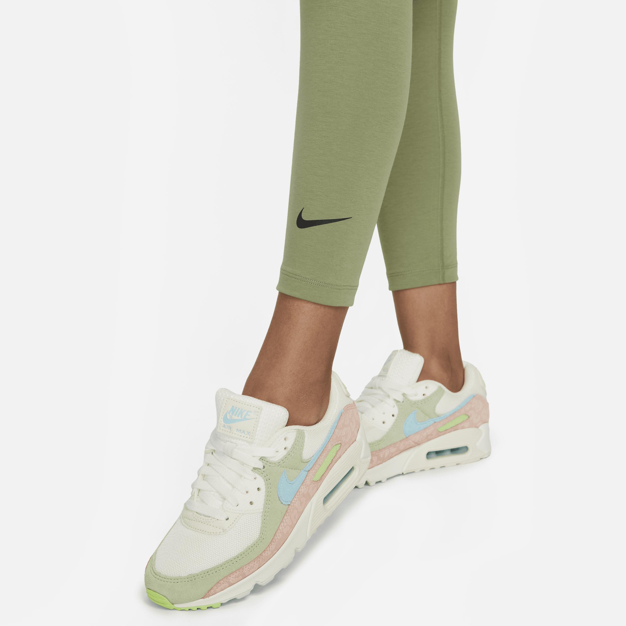 Nike Classic Lifestyle 7/8 Leggings Product Image