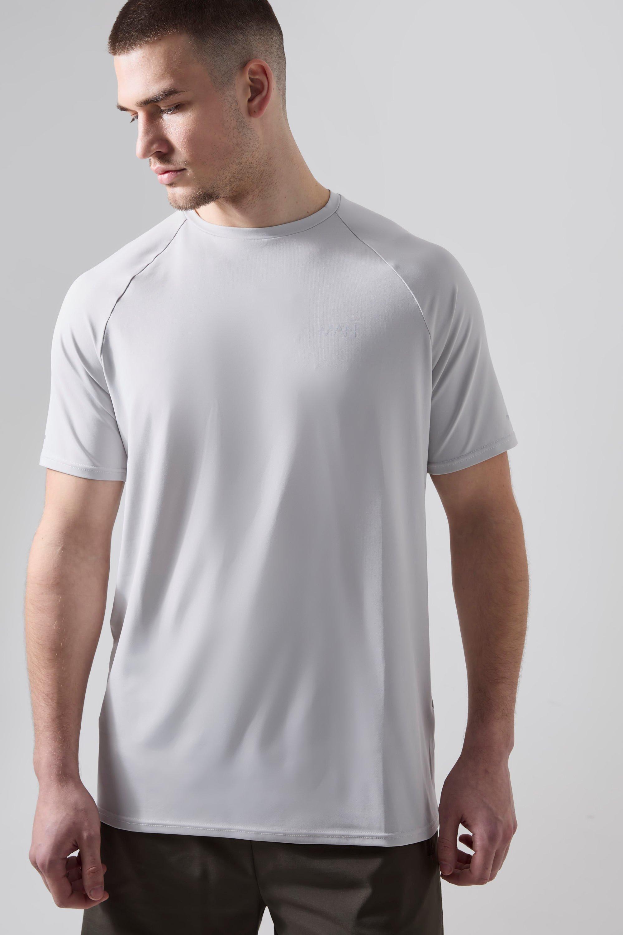 Tall Man Active Gym Raglan Regular Fit T-shirt | boohooMAN USA Product Image