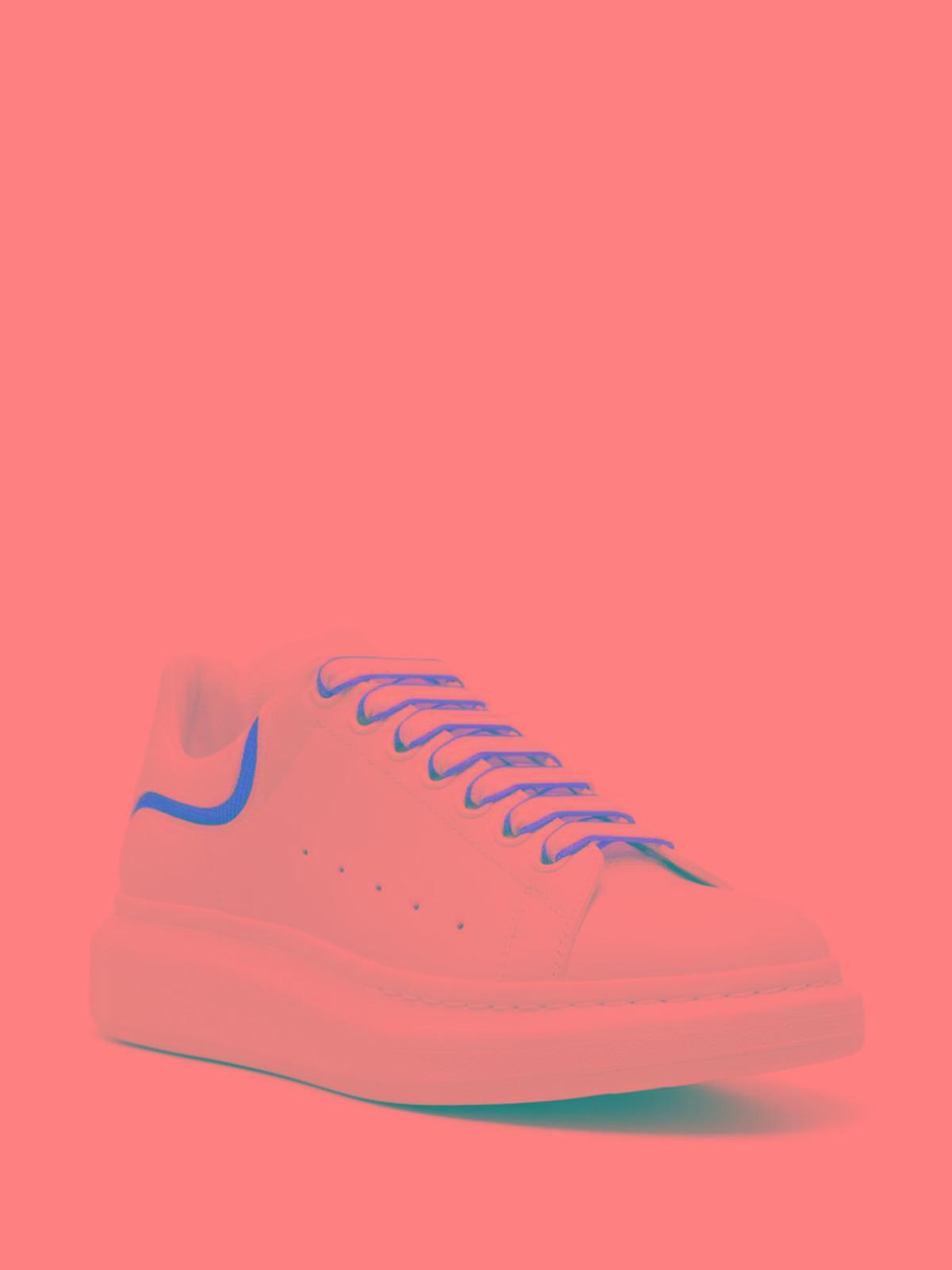 Sneakers In White Product Image