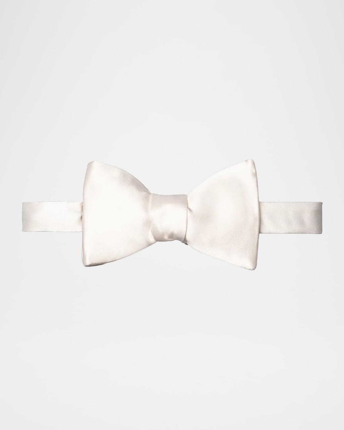 Mens Solid Silk Pre-Tied Bow Tie Product Image