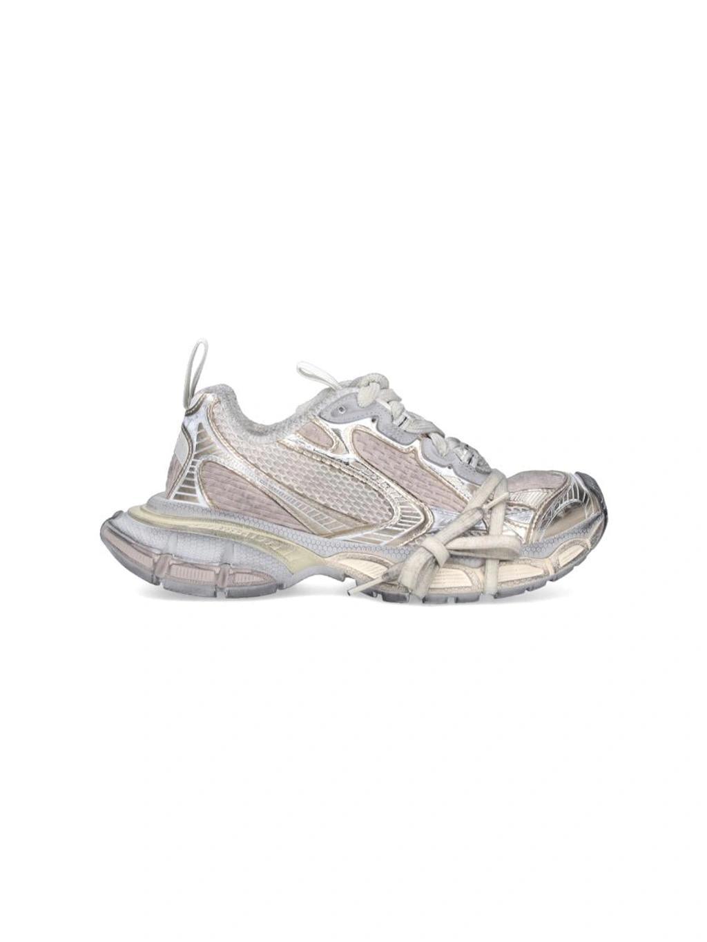 BALENCIAGA Sneakers In White Product Image